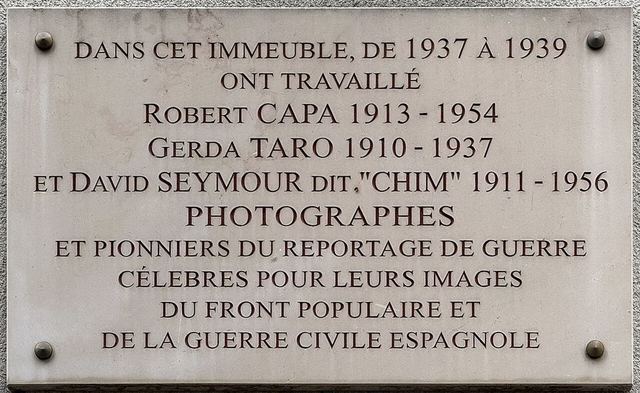 Plaque Lieu Travail Robert Capa Gerda Taro Chim Rue Froidevaux - Paris XIV (FR75) - 2025-06-21 - 1