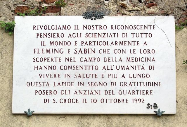 Giardino di borgo allegri, lapide fleming e sabin (1992)